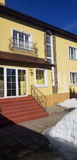 Дом 250 м² на участке 15 сот.