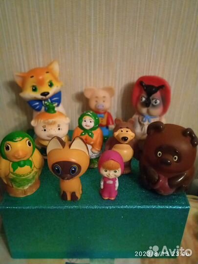 Резиновые сказочные и мульт персонажи