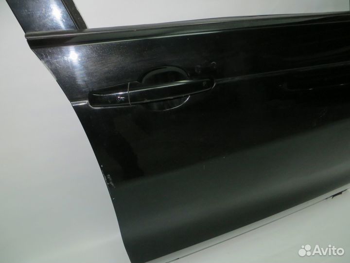 Дверь передняя правая Land Rover Discovery L462