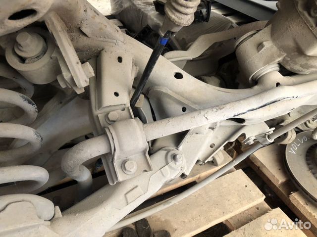 Стабилизатор задний Вольво хс90