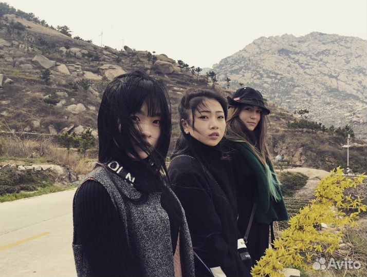 Преподаватель китайского, японского и английского