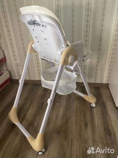 Стульчик для кормления babyton