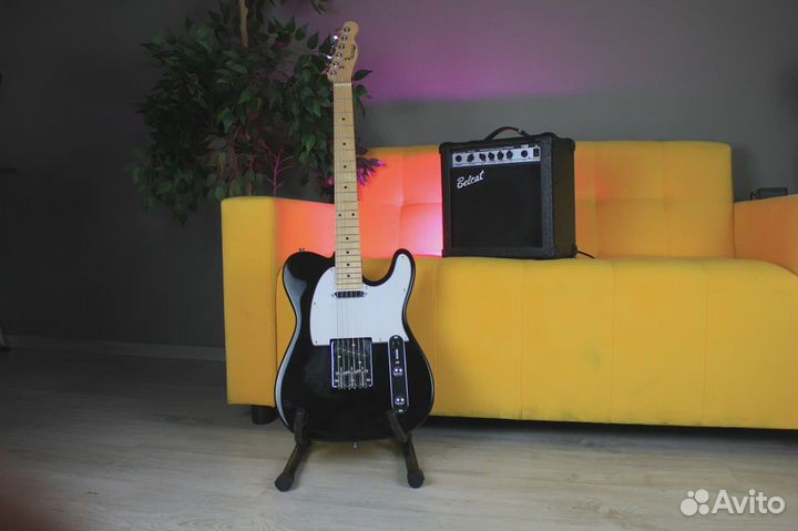 Электрогитара + кабель + чехол (комплект)