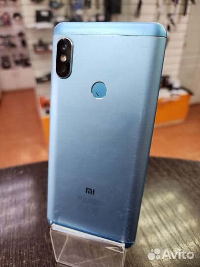 Xiaomi Redmi Note 5, 3/32 ГБ