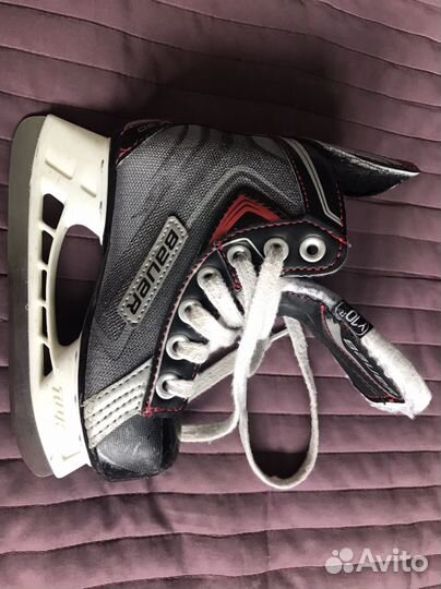 Хоккейные коньки bauer vapor x30