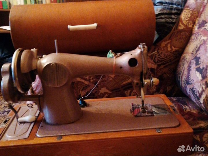 Швейная машинка подольск ручная