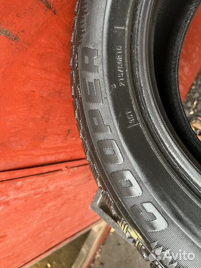 Cooper Weather-Master S/T 2 215/60 R16 95T