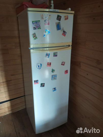 Холодильник бу маленький