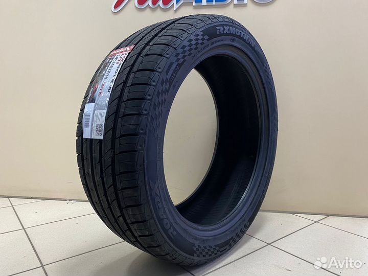 RoadX RXMotion U11 245/45 R19 102