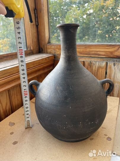 Глиняный кувшин
