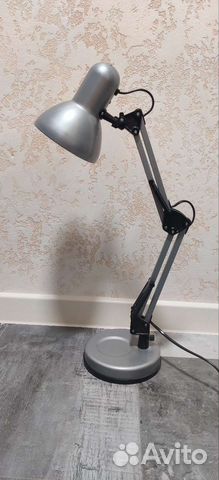 Лампа настольная