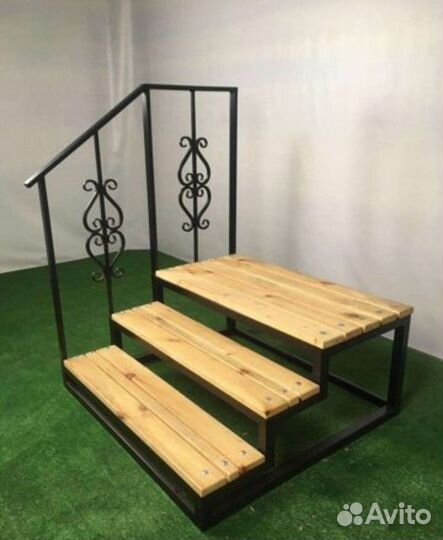 Лестница крыльцо из металла