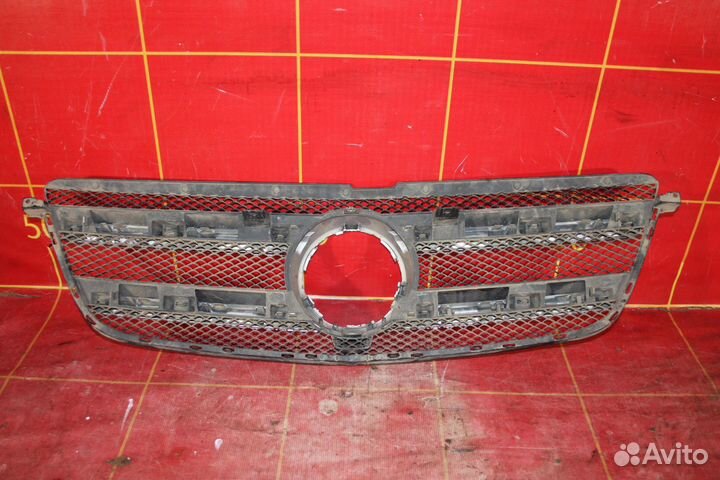 Решетка радиатора Mercedes-Benz GL/GLS-Class