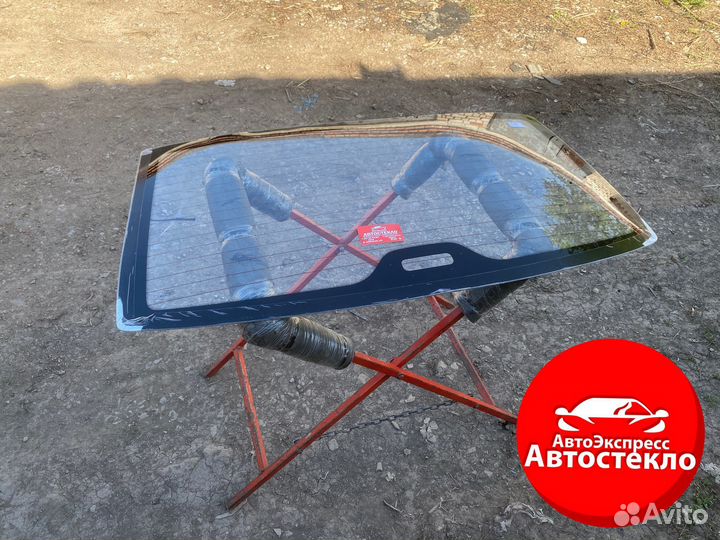 Заднее стекло Лада Гранта Седан
