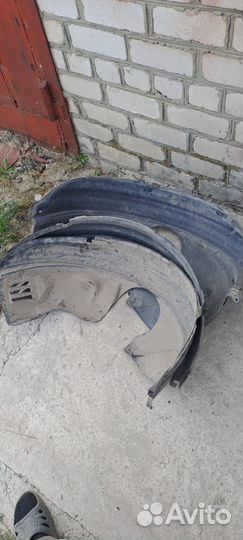 Подкрылки Renault Logan Рено Логан локер