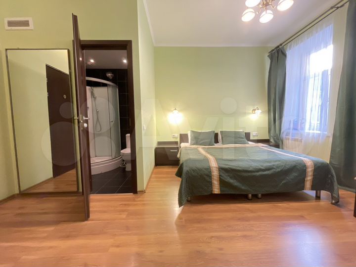 Комната 20 м² в 5-к., 2/6 эт.