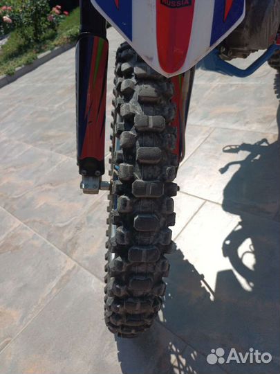 Мотоцикл BSE J2