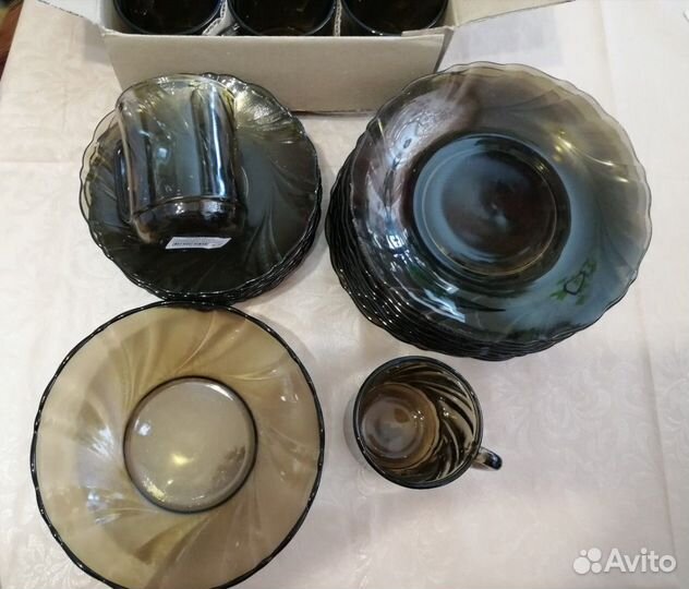 Набор столовой посуды тарелки + кружки