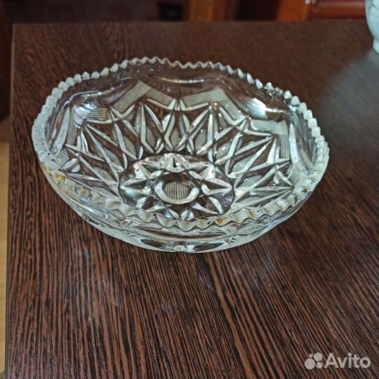 Хрустальные вазочки