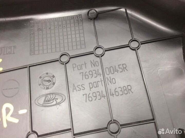 Обшивка стойки задняя правая Renault Arkana пробег