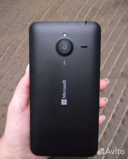 Телефон Microsoft