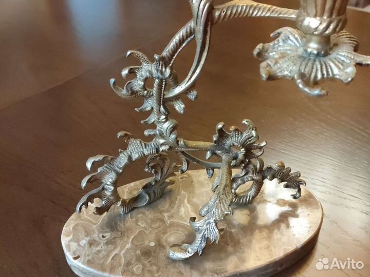 Старинный подсвечник