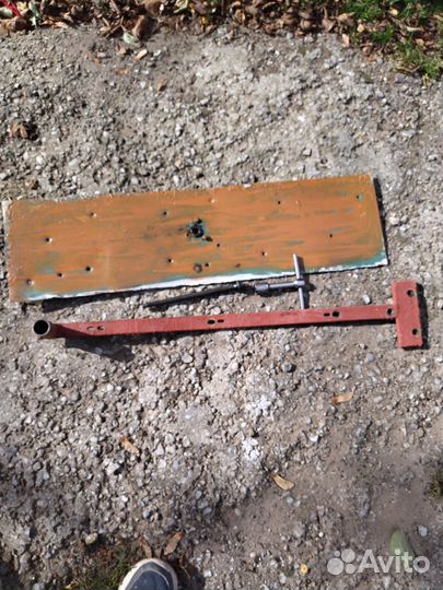 Винтовой замок для сарая