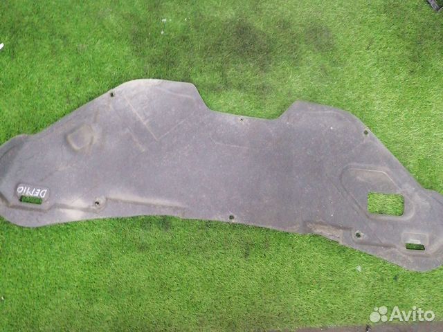 Шуба капота мазда демио dy5w