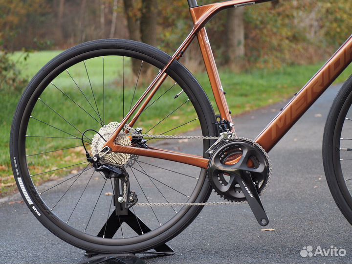 Шоссейный велосипед Merida Scultura Endurance 4000