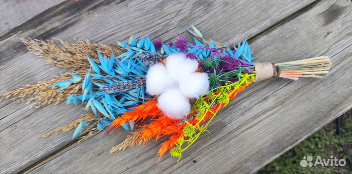 Яркие букеты из сухоцветов