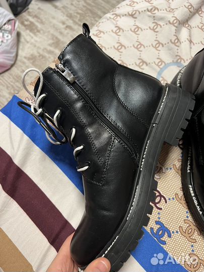 Ботинки в отличном состоянии 39,40р