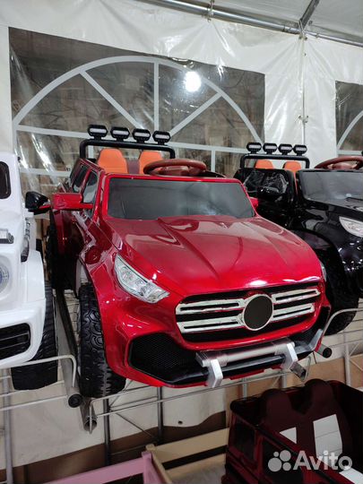 Детский электромобиль новый