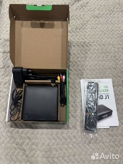 Спутниковая тв приставка HD J1