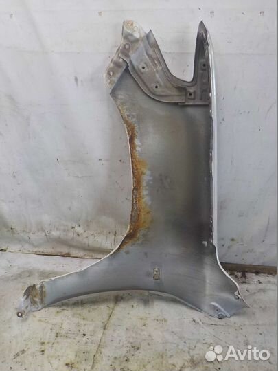 Крыло toyota land cruiser 200 переднее правое