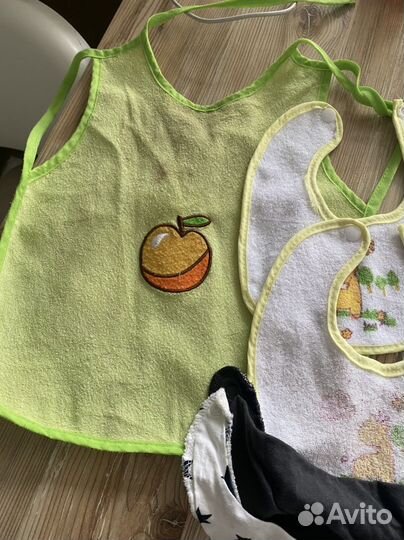 Детские слюнявчики