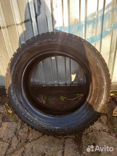 Goodyear UltraGrip 500 185/65 R15