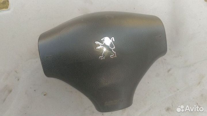 Подушка безопасности в руль Peugeot 206 1998-2012