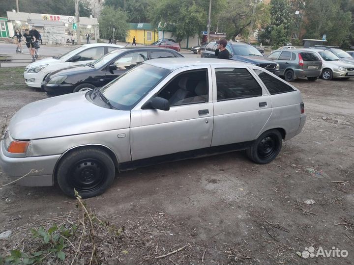 ВАЗ 2112 1.5 МТ, 2004, битый, 170 000 км