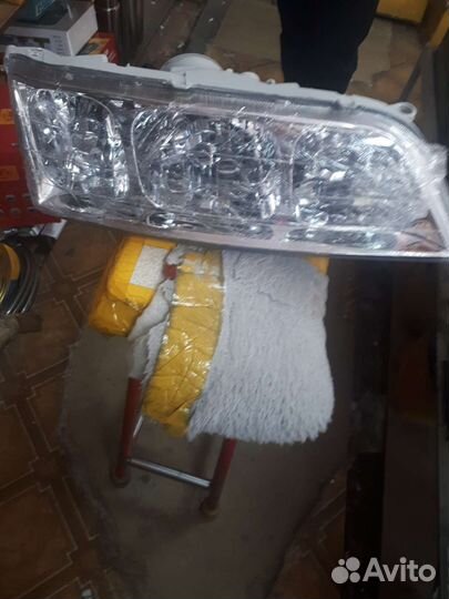 Фары тойота чайзер креста марк2 jzx90 gx90 jx