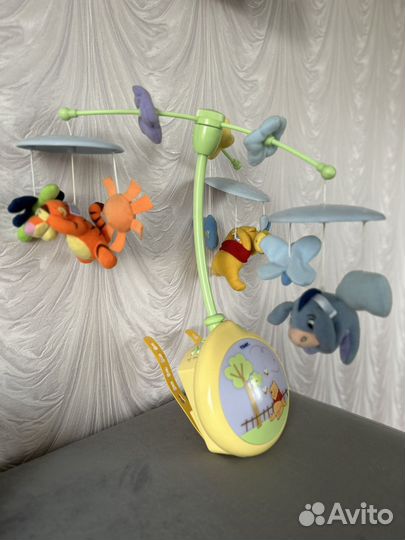 Мобиль Tomy Винни Пух