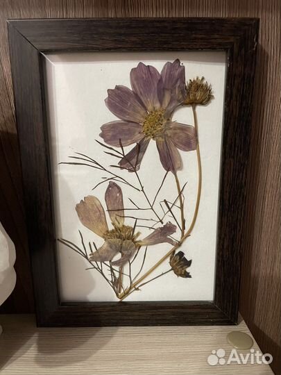 Настенное панно, декоративные вазы, статуэтки