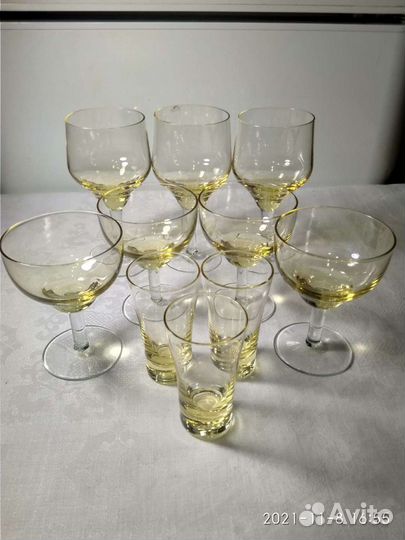 Цветное стекло-фужеры,рюмки,стопки,ссср