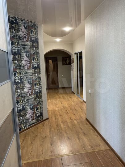 3-к. квартира, 102 м², 5/10 эт.