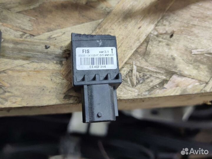 Датчик удара бок перед Kia Cerato 3 2012-2018