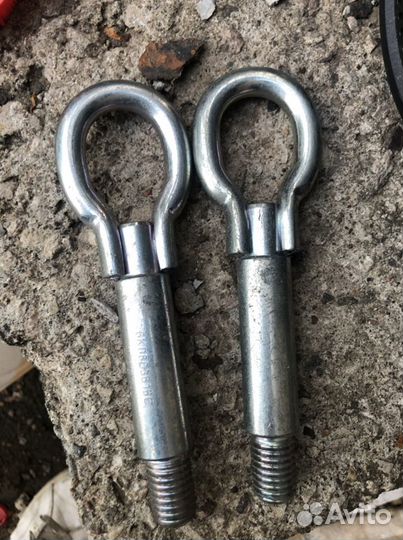 Буксировочный крюк vag