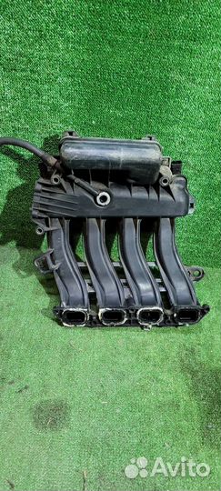 Коллектор впускной Renault Megane 2 1.6