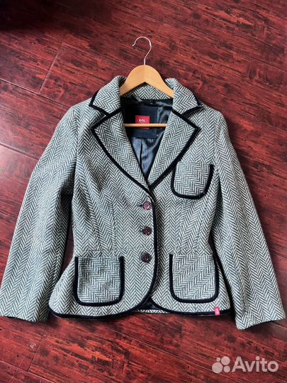 Твидовый пиджак