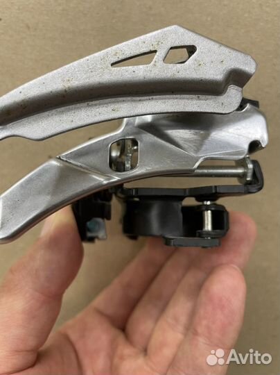 Передний переключатель Shimano Tourney FD-TY700