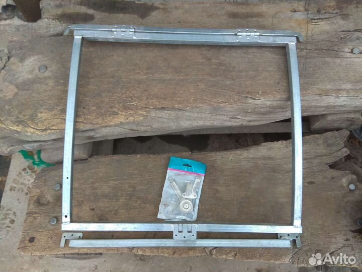 Форточка для теплицы