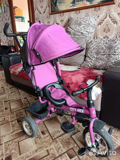 Трехколесный велосипед